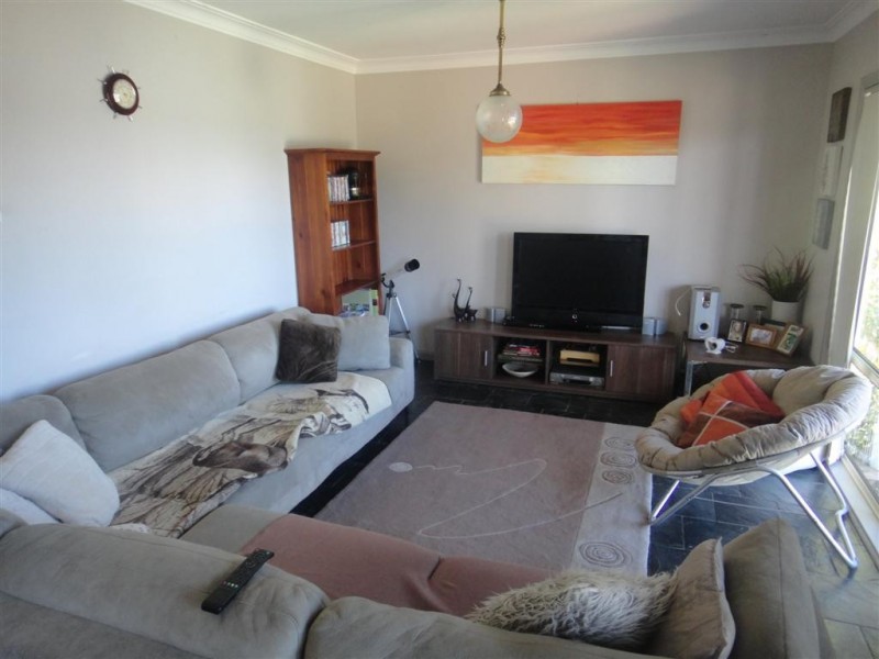 40 Admiralty Avenue, Tanilba Bay NSW 2319