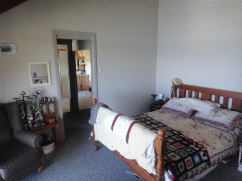 40 Admiralty Avenue, Tanilba Bay NSW 2319