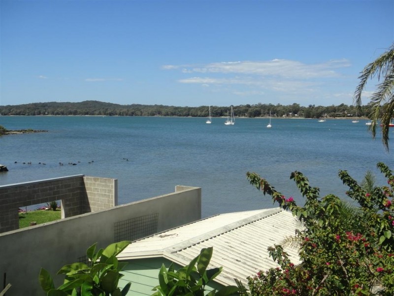 40 Admiralty Avenue, Tanilba Bay NSW 2319