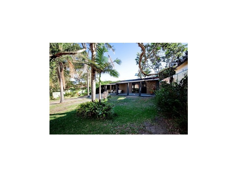 16 Davidson Street, Anna Bay NSW 2316