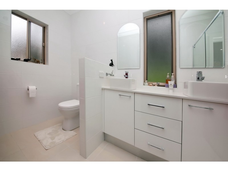 17 Gibbers Drive, Lemon Tree Passage NSW 2319