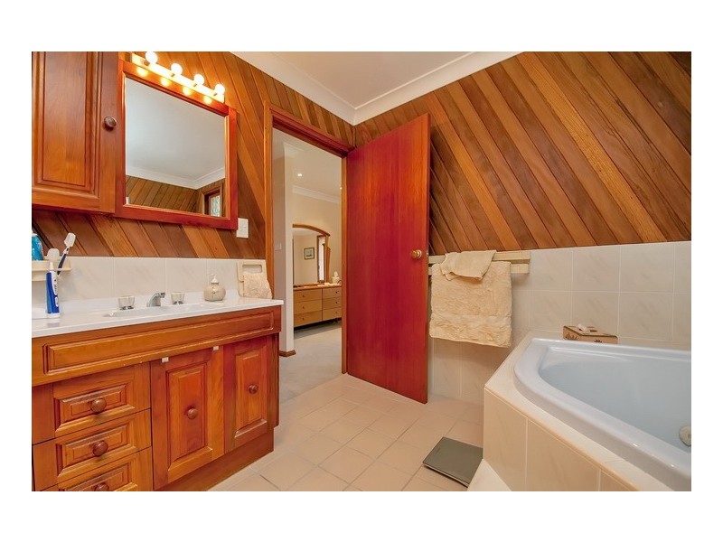 18 Waratah Avenue, Salamander Bay NSW 2317