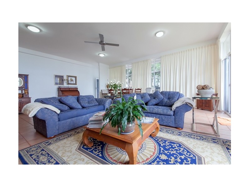 2/44 Danalene Parade, Corlette NSW 2315