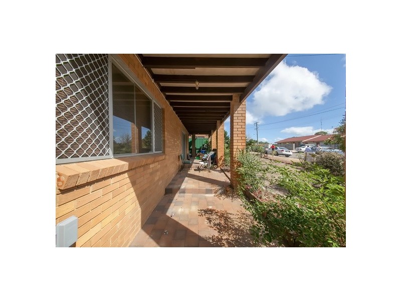 4 Davidson Street, Anna Bay NSW 2316