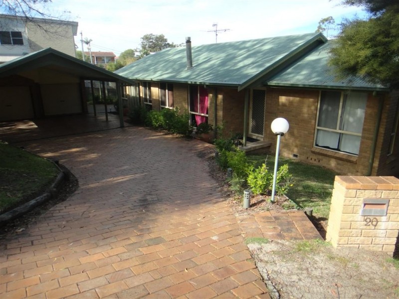 20 Irene Crescent, Soldiers Point NSW 2317