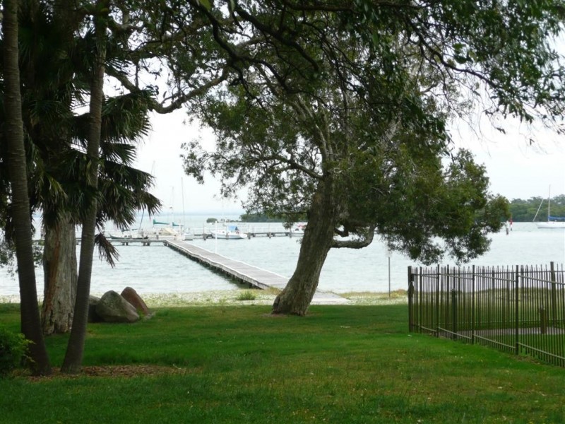 11/4 Cromarty Road, Soldiers Point NSW 2317