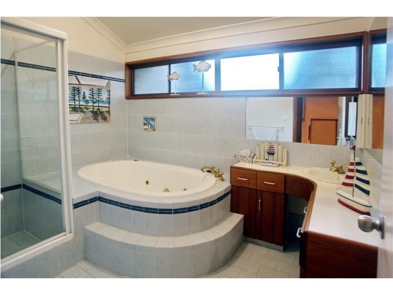 11/4 Cromarty Road, Soldiers Point NSW 2317