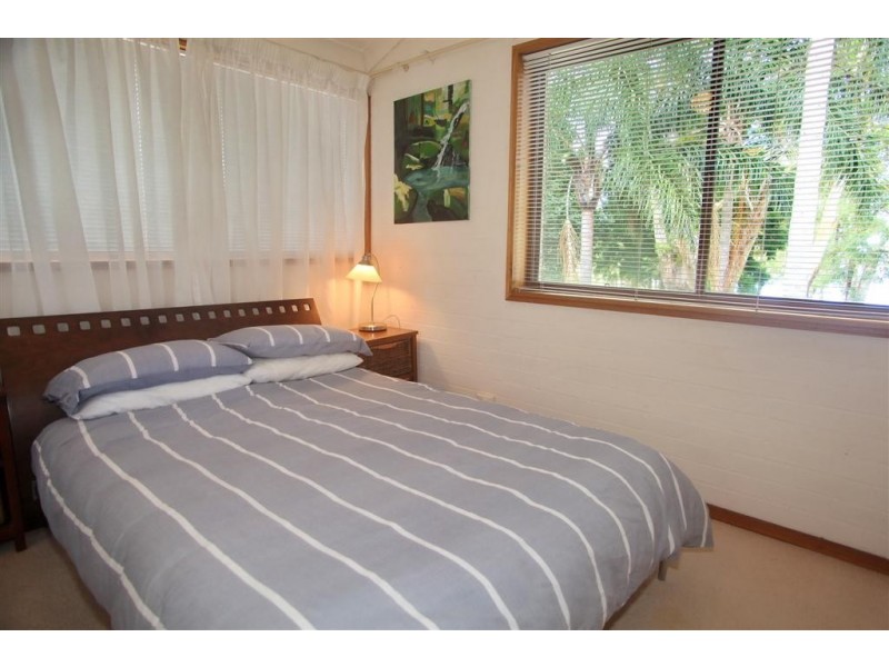 11/4 Cromarty Road, Soldiers Point NSW 2317