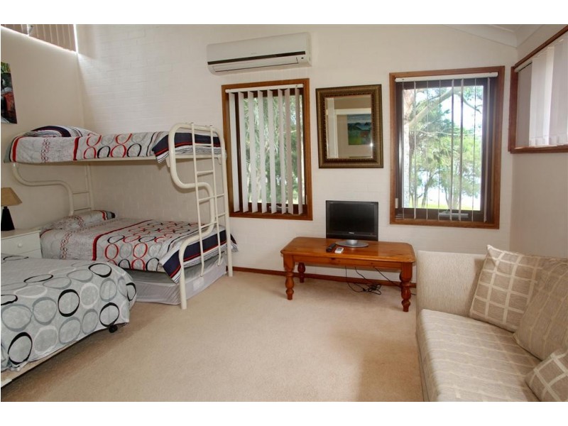 11/4 Cromarty Road, Soldiers Point NSW 2317