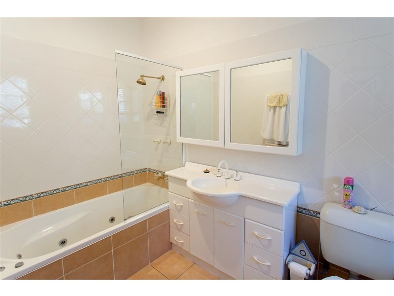 1/38 Bagnall Avenue, Soldiers Point NSW 2317