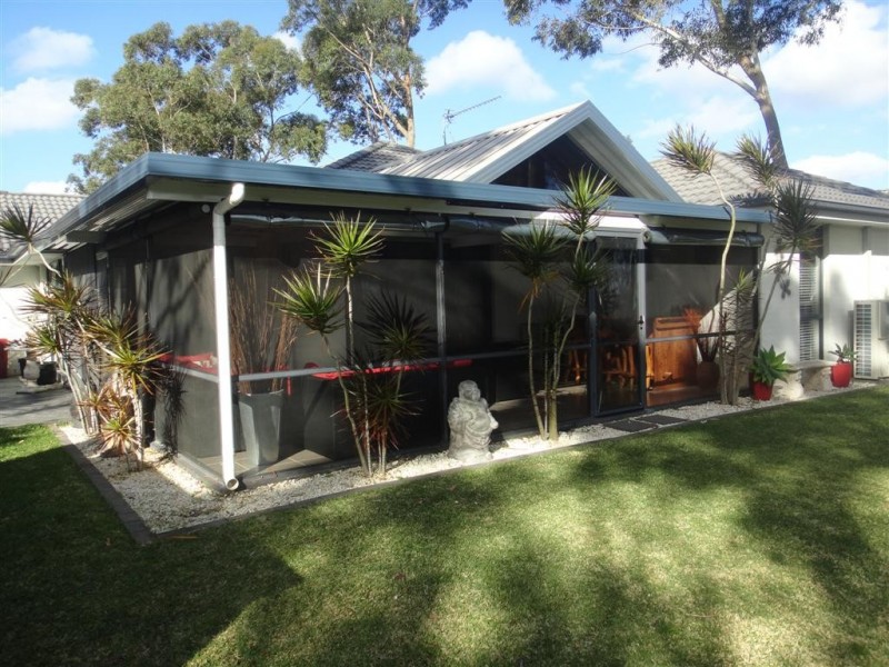 16 Oakmont Avenue, Medowie NSW 2318