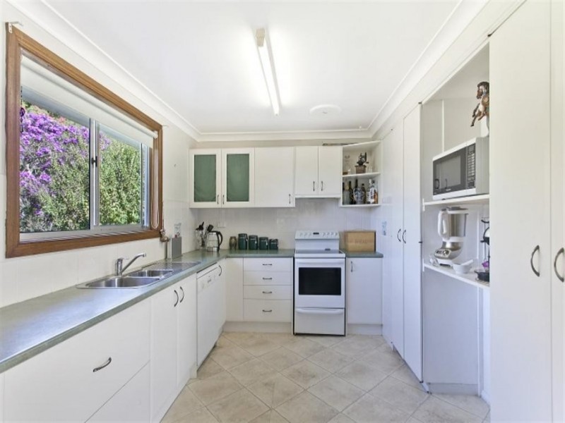 11 Watersleigh Avenue, Mallabula NSW 2319