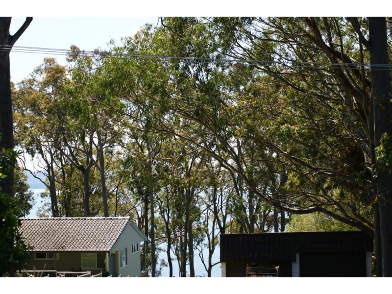 11 Watersleigh Avenue, Mallabula NSW 2319