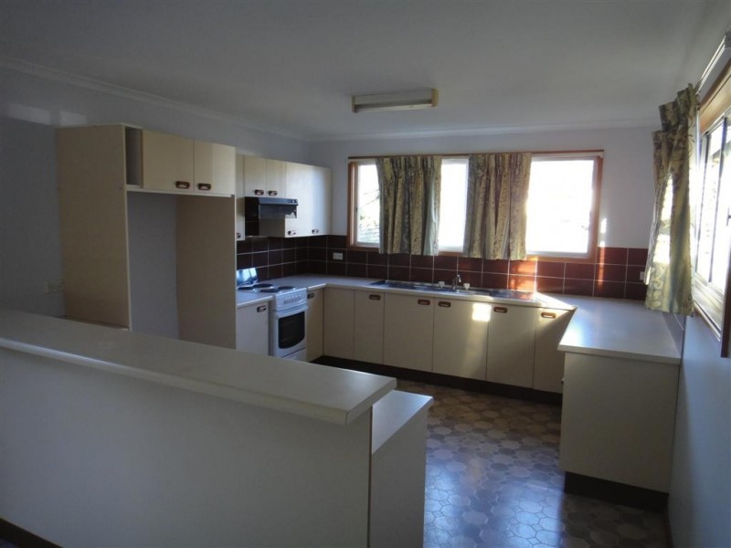 77 Campbell Avenue, Anna Bay NSW 2316