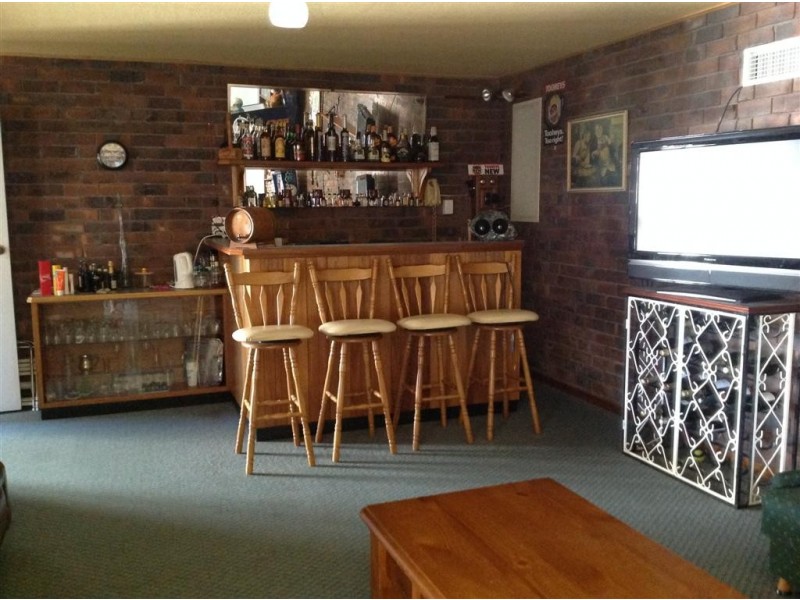 43 Albert Street, Taylors Beach NSW 2316