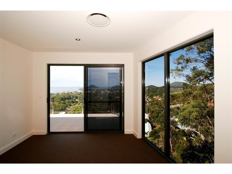 21a Tareebin Road, Nelson Bay NSW 2315