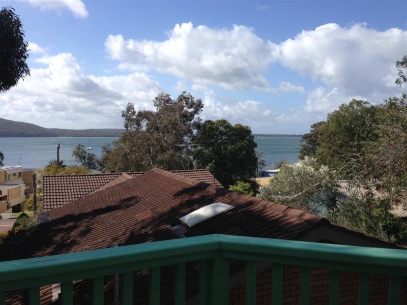 1/11 Grandview Close, Soldiers Point NSW 2317