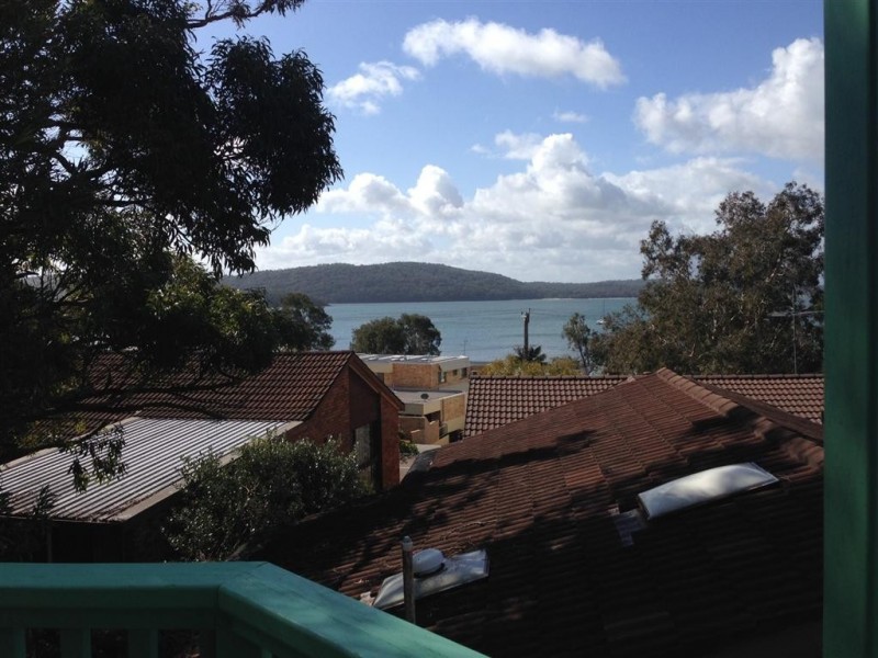 1/11 Grandview Close, Soldiers Point NSW 2317