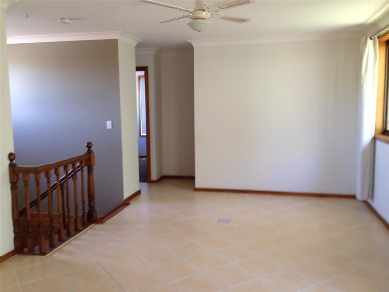 11 Upton Street, Soldiers Point NSW 2317