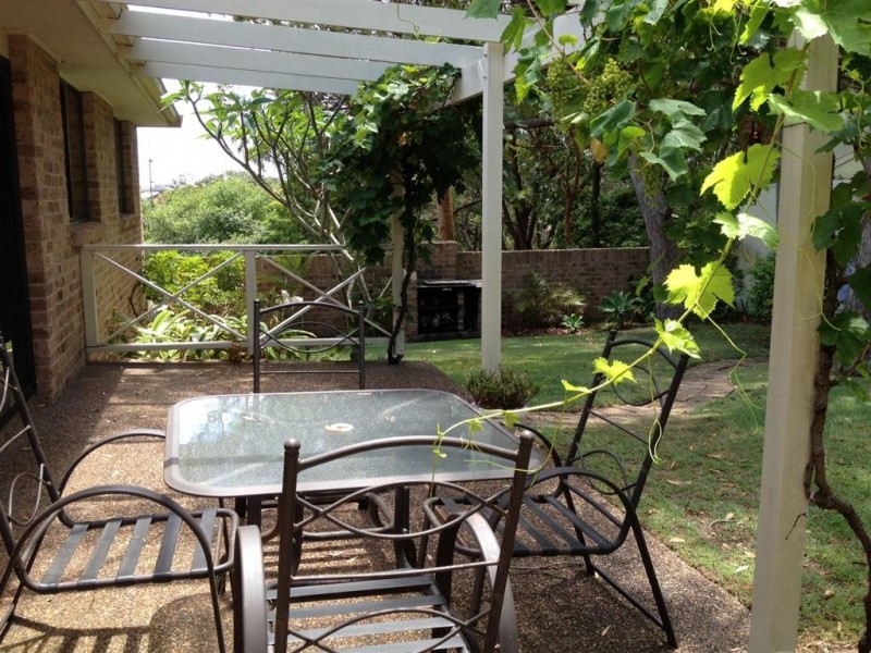 11 Upton Street, Soldiers Point NSW 2317