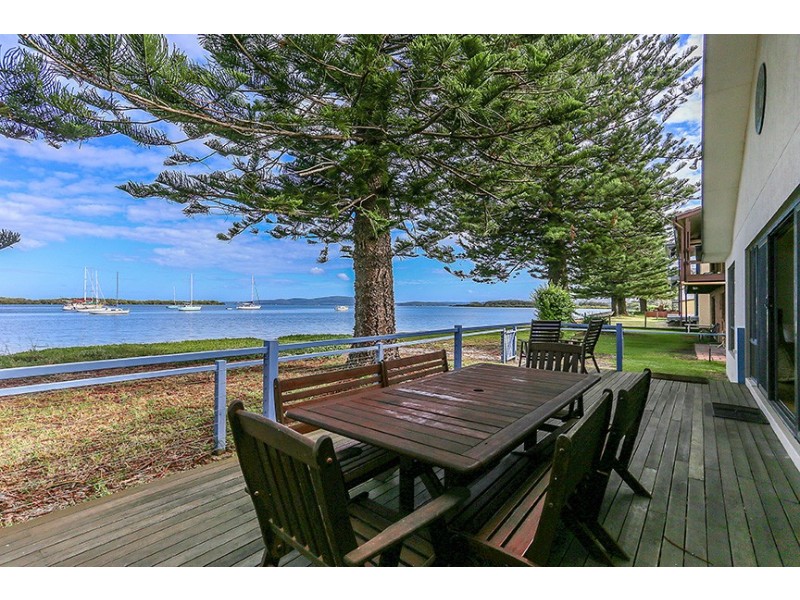 30 Albert Street, Taylors Beach NSW 2316