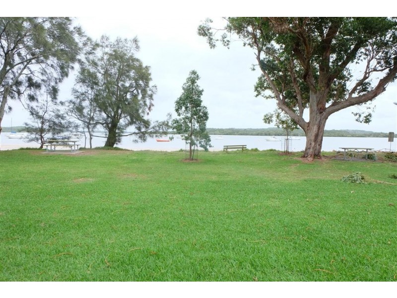 42 Albert Street, Taylors Beach NSW 2316