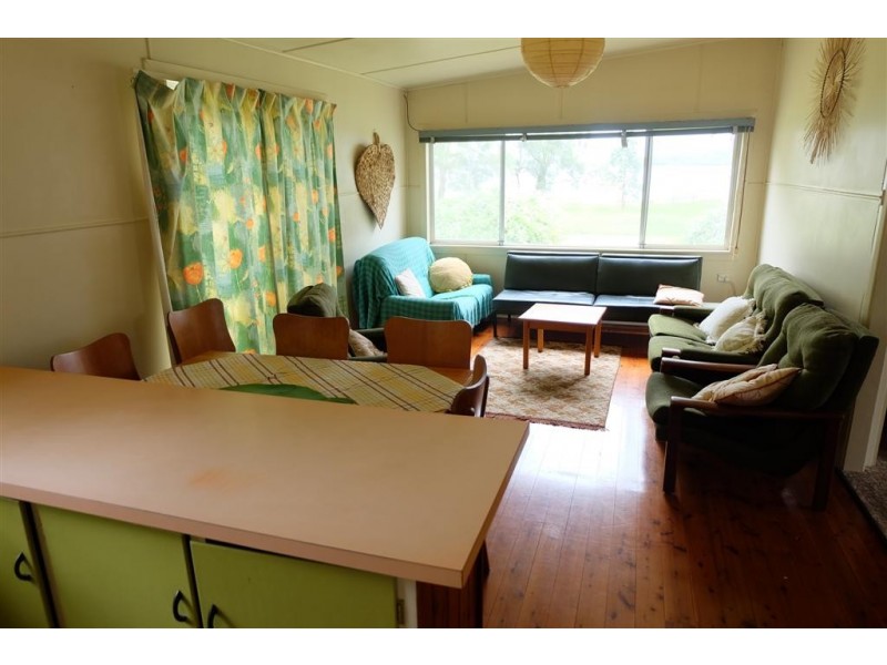 42 Albert Street, Taylors Beach NSW 2316