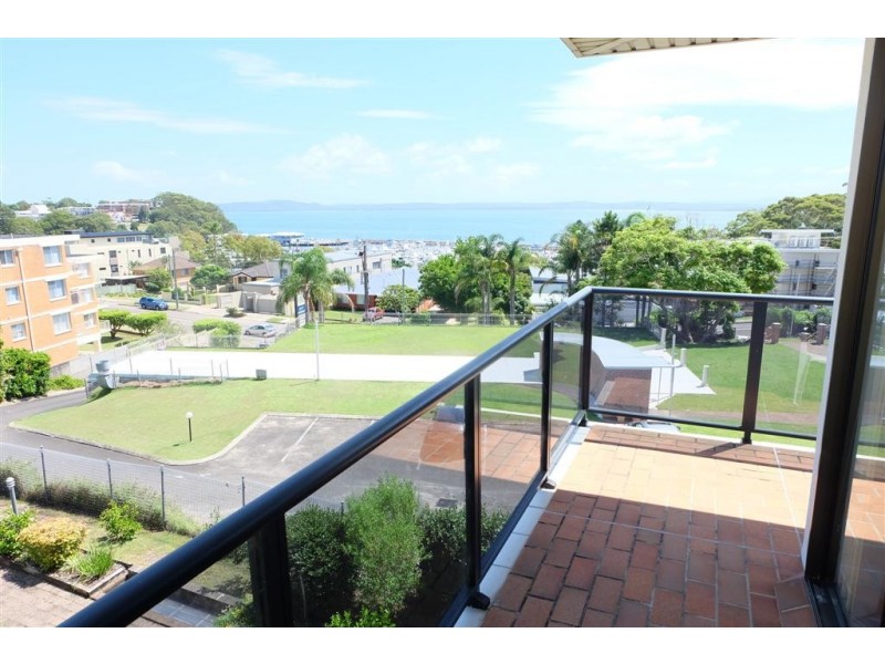 24/1 Donald Street, Nelson Bay NSW 2315