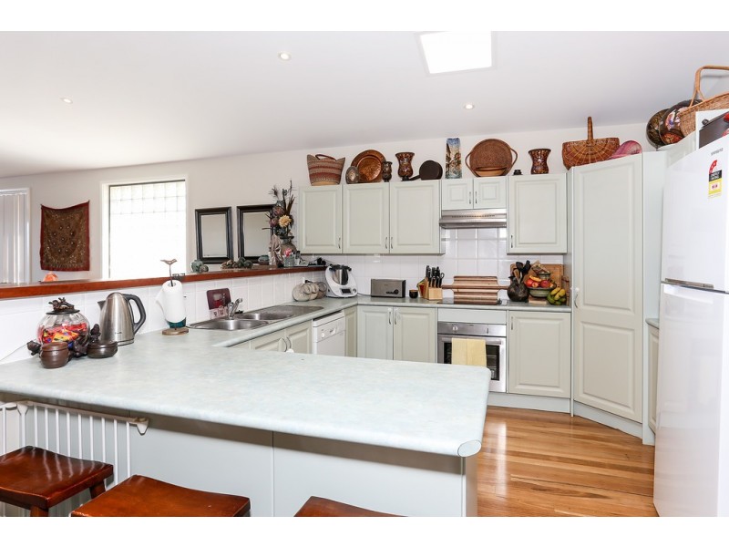 6a Ocean Street, Fishermans Bay NSW 2316