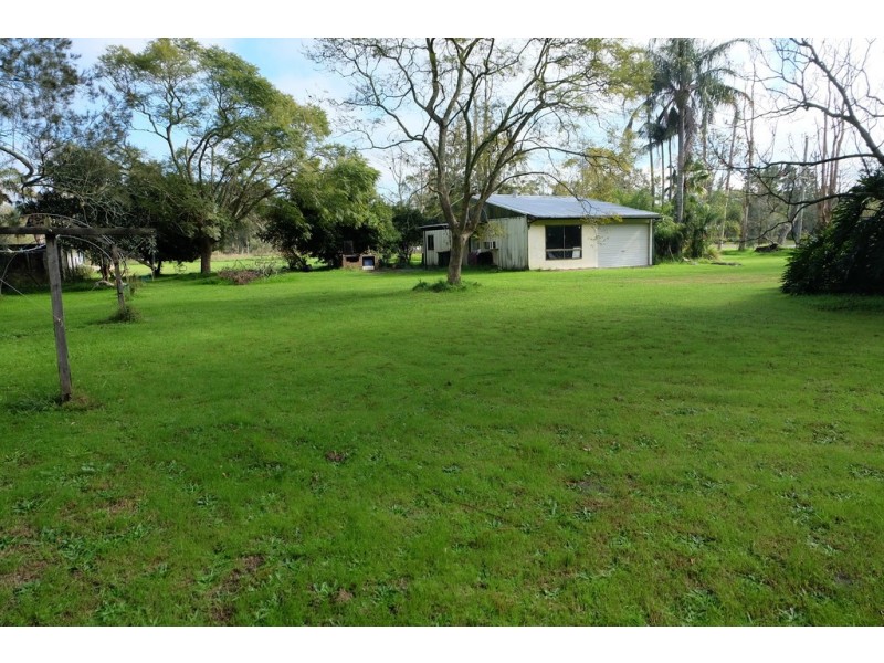 182 Lemon Tree Passage Road, Salt Ash NSW 2318
