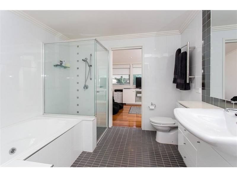 33a Kingsley Drive, Boat Harbour NSW 2316
