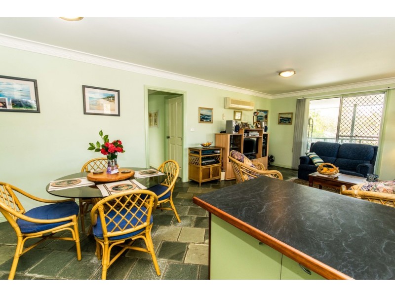 2 Robinson Street, Anna Bay NSW 2316