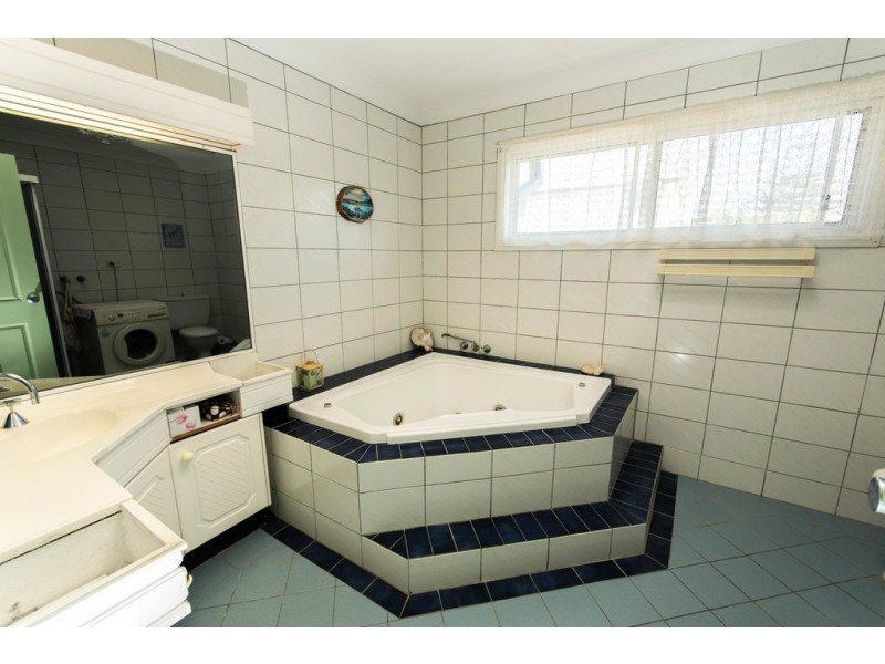 2 Robinson Street, Anna Bay NSW 2316