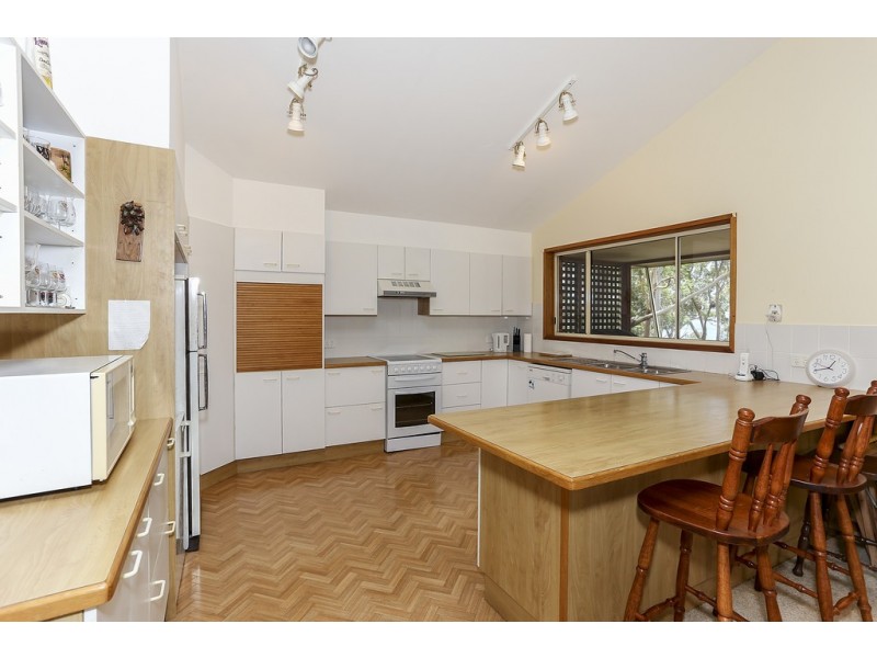 79 Kent Gardens, Soldiers Point NSW 2317