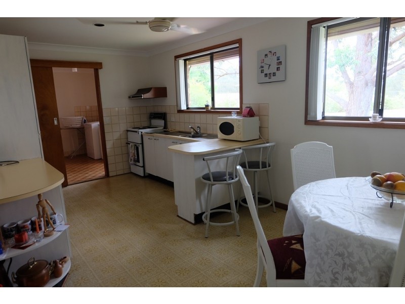 12 Upton Street, Soldiers Point NSW 2317