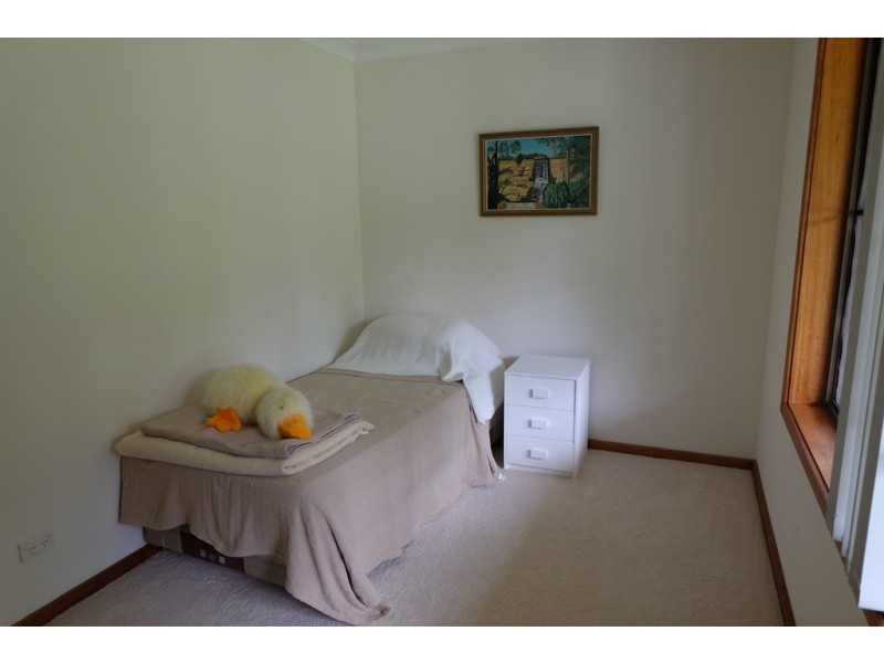 12 Upton Street, Soldiers Point NSW 2317