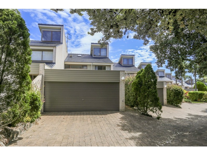 22/4 Cromarty Road, Soldiers Point NSW 2317