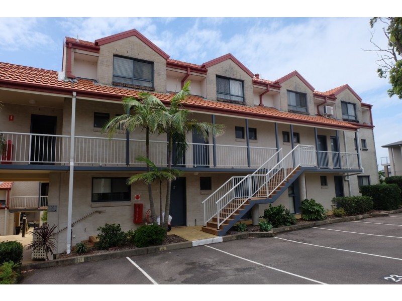 22/1 Trafalgar Street, Nelson Bay NSW 2315