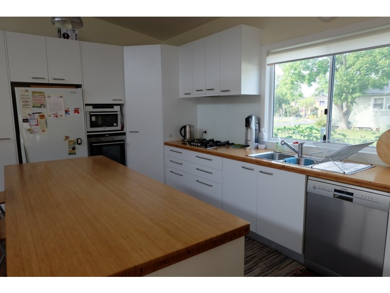 7 Brown Avenue, Soldiers Point NSW 2317