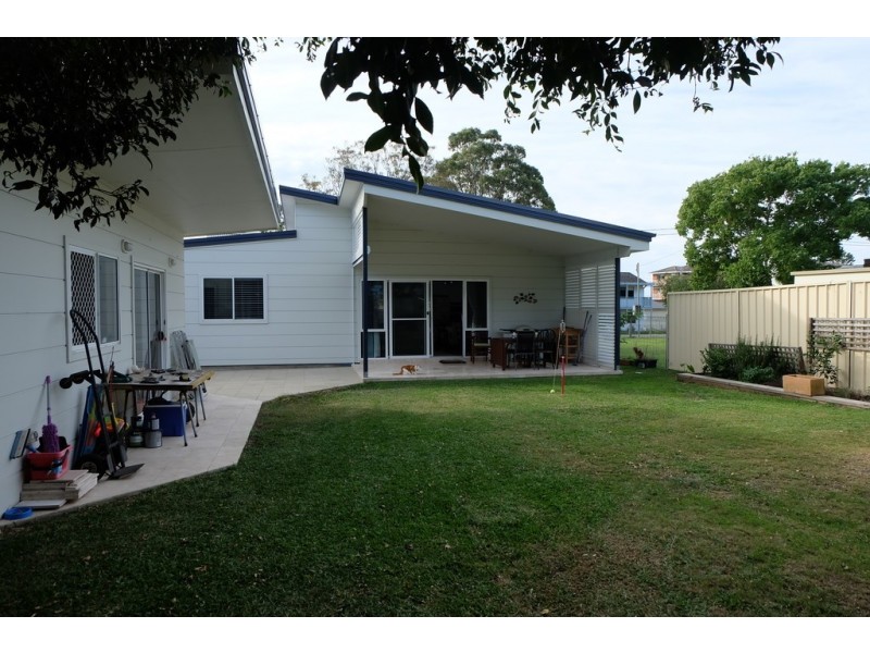 7 Brown Avenue, Soldiers Point NSW 2317