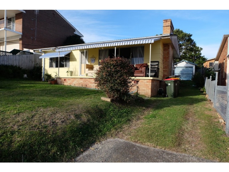 30 Vista Avenue, Soldiers Point NSW 2317