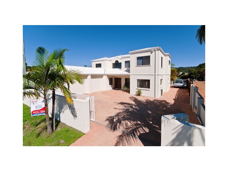 143 Currumbin Creek Road, Currumbin Waters QLD 4223