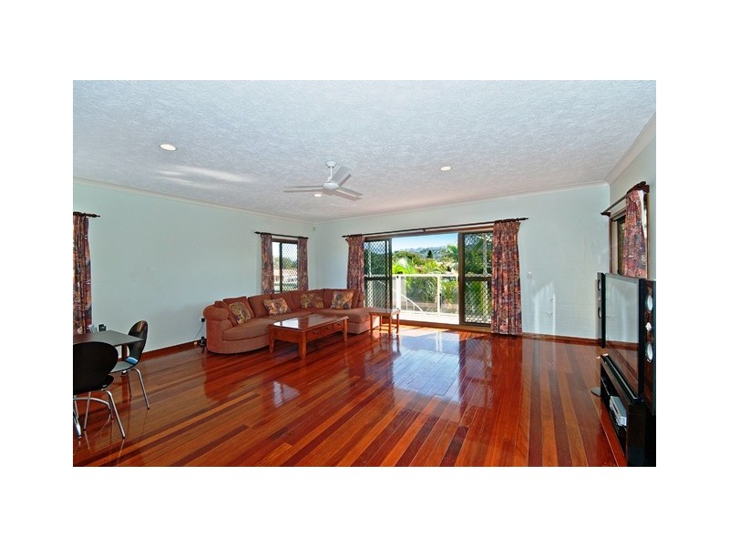 143 Currumbin Creek Road, Currumbin Waters QLD 4223