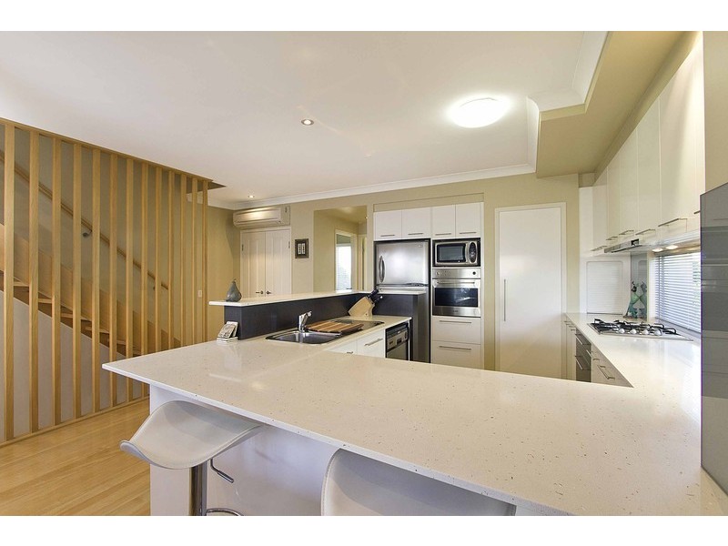 1/195 Golden Four Drive, Bilinga QLD 4225