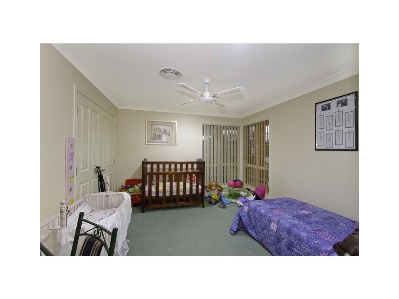 94 Honeyeater Drive, Burleigh Waters QLD 4220