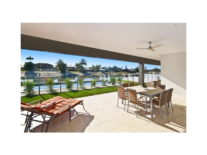 208 Mallawa Drive, Palm Beach QLD 4221