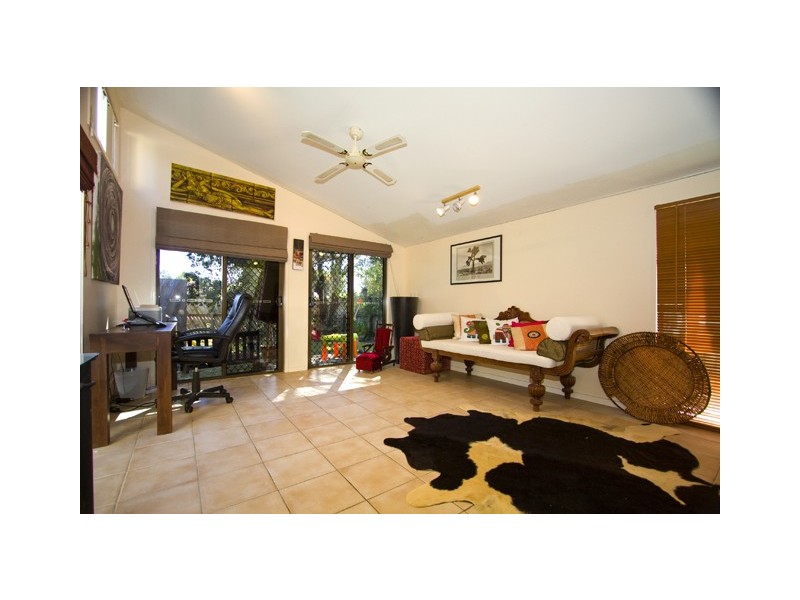 22 Carolina Close, Elanora QLD 4221