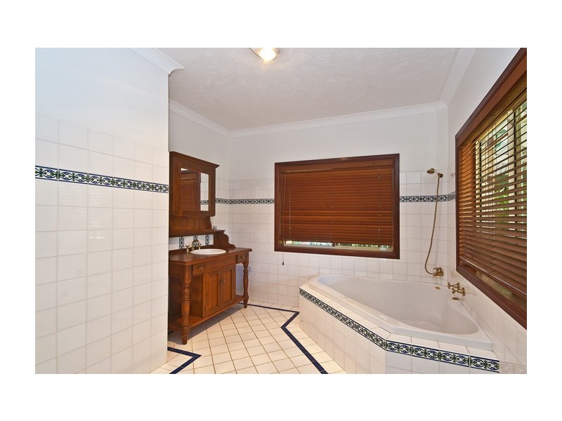 39 Petsch Creek Road, Tallebudgera Valley QLD 4228