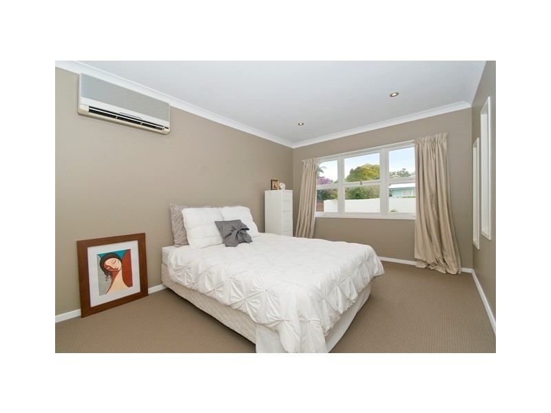 1/84 Third Avenue, Palm Beach QLD 4221