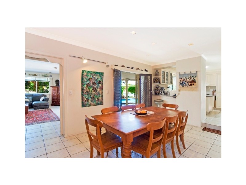 60 Parnki Parade, Palm Beach QLD 4221